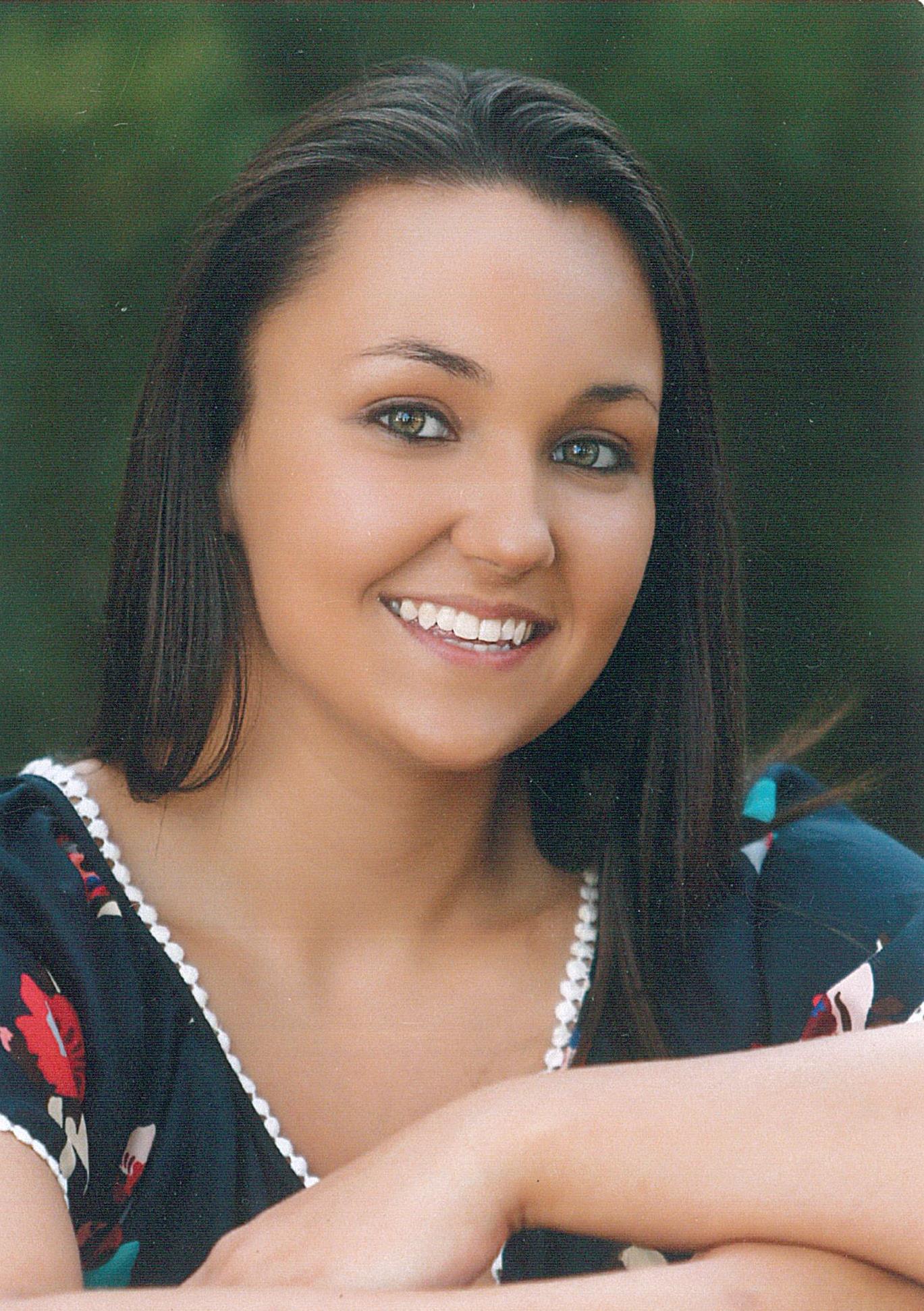 Natalie Brooke Alt Pic