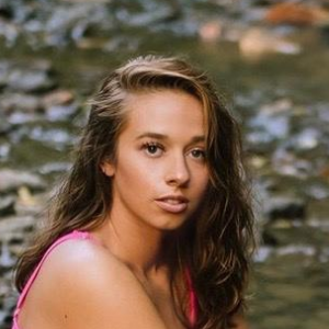 Tadda, Lauryn